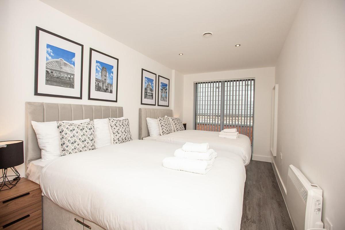 Sgt Peppers Mathew Street Apartments By Happy Days Liverpool Luaran gambar