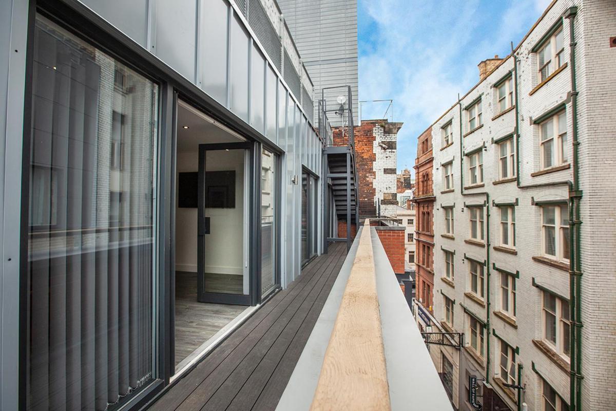 Sgt Peppers Mathew Street Apartments By Happy Days Liverpool Luaran gambar