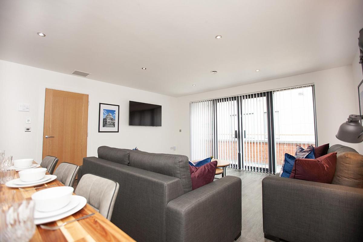 Sgt Peppers Mathew Street Apartments By Happy Days Liverpool Luaran gambar