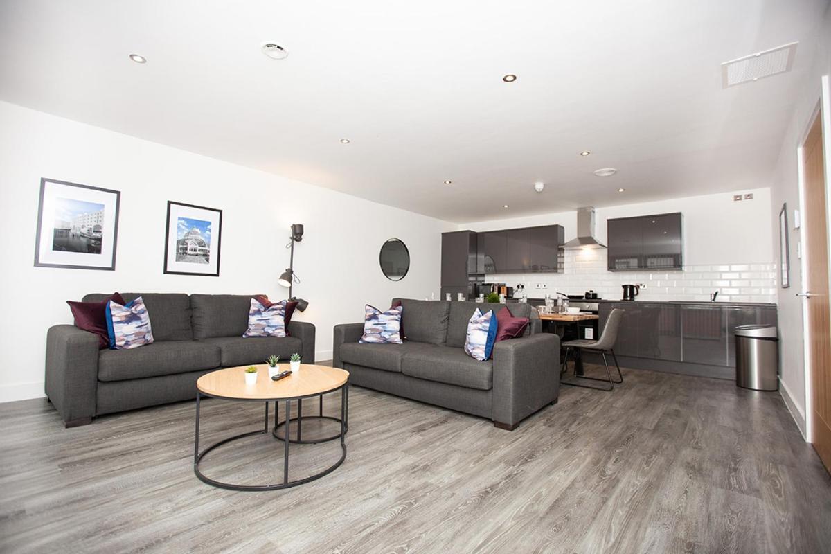 Sgt Peppers Mathew Street Apartments By Happy Days Liverpool Luaran gambar