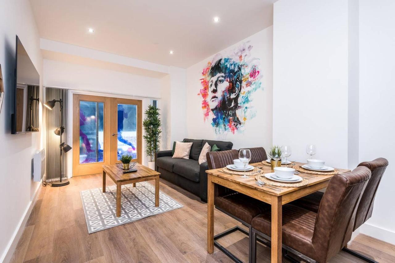 Sgt Peppers Mathew Street Apartments By Happy Days Liverpool Luaran gambar